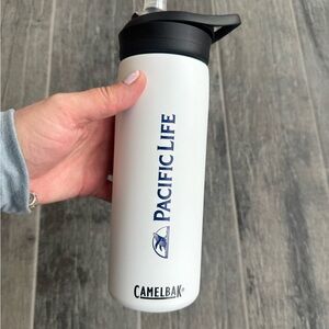 NWOT Camelbak Pacific Life